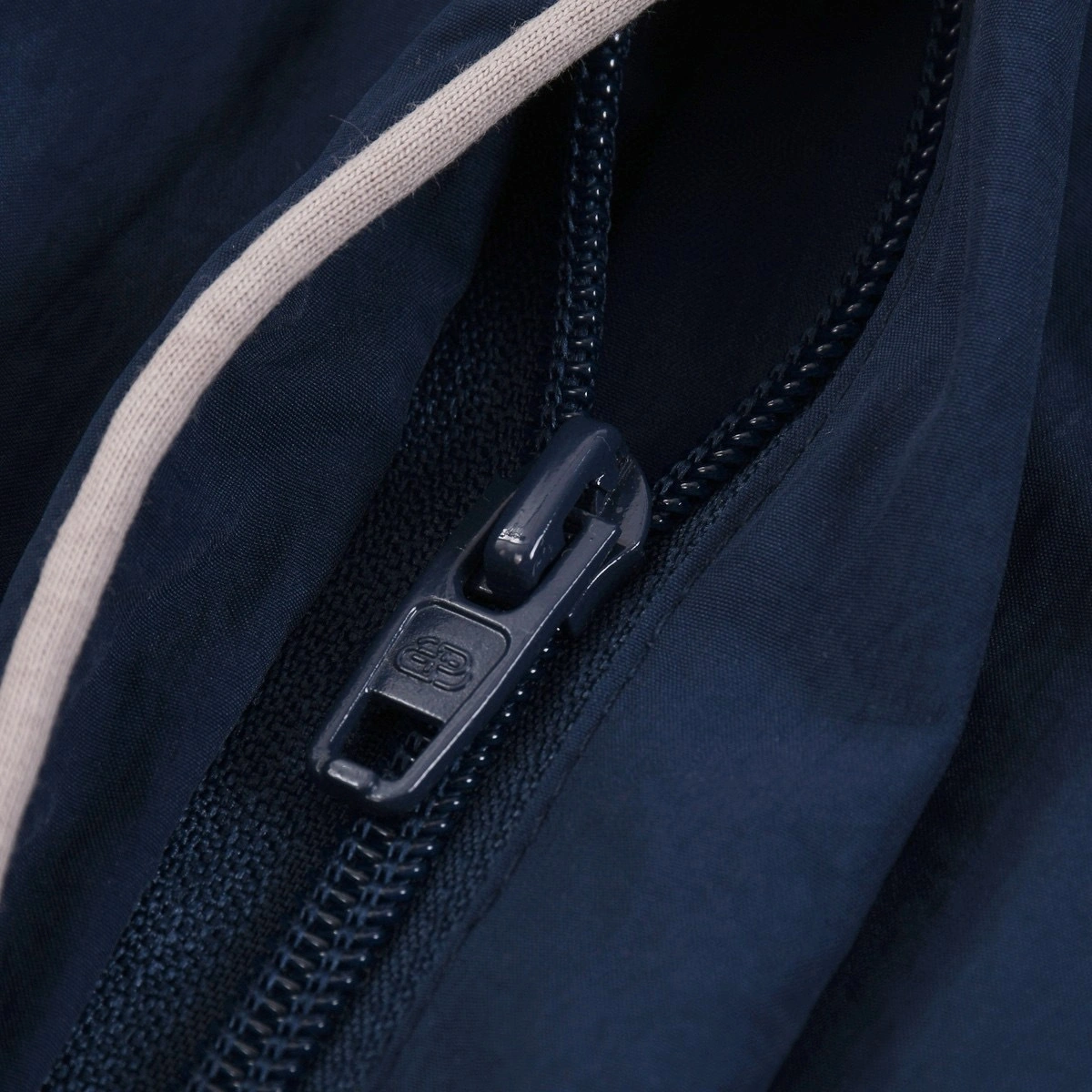 &wg.luxury- 218593i16 sports icon oversized item:E-F000E1038